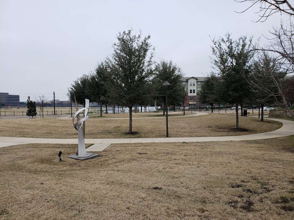 Opitz Park | 680 Lake Carolyn Pkwy, Irving, TX 75039, USA