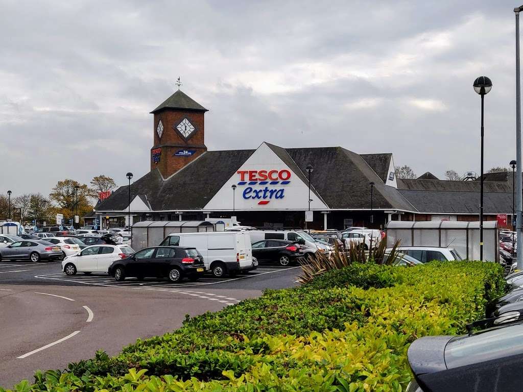 Oldings Corner Retail Park | Hatfield AL9 5JP, UK