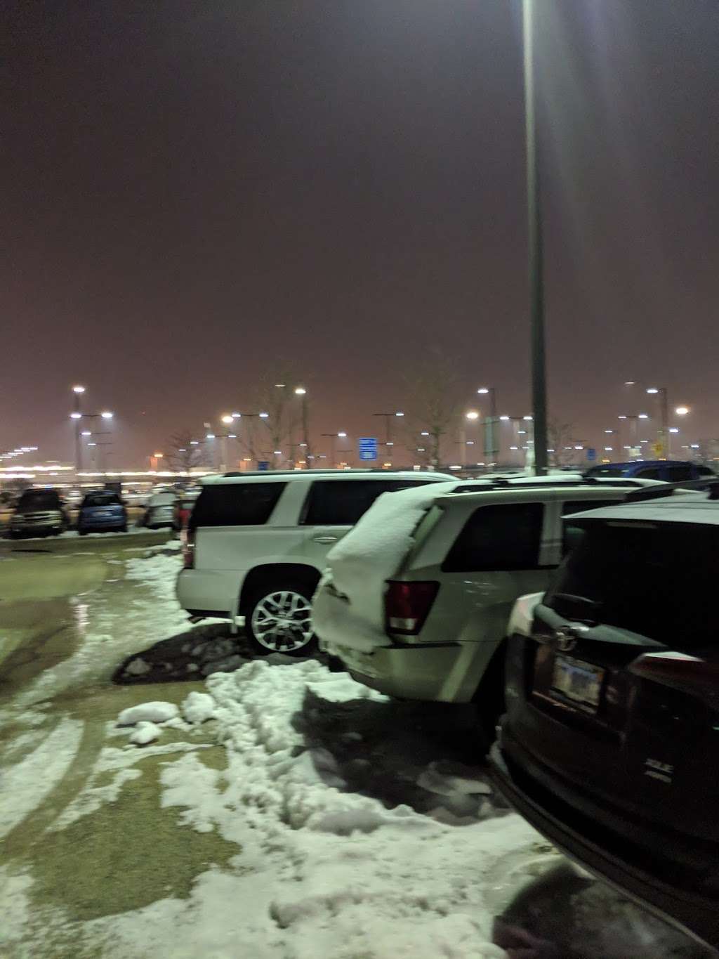 Parking Lot G | Bessie Coleman Dr, Chicago, IL 60666, USA