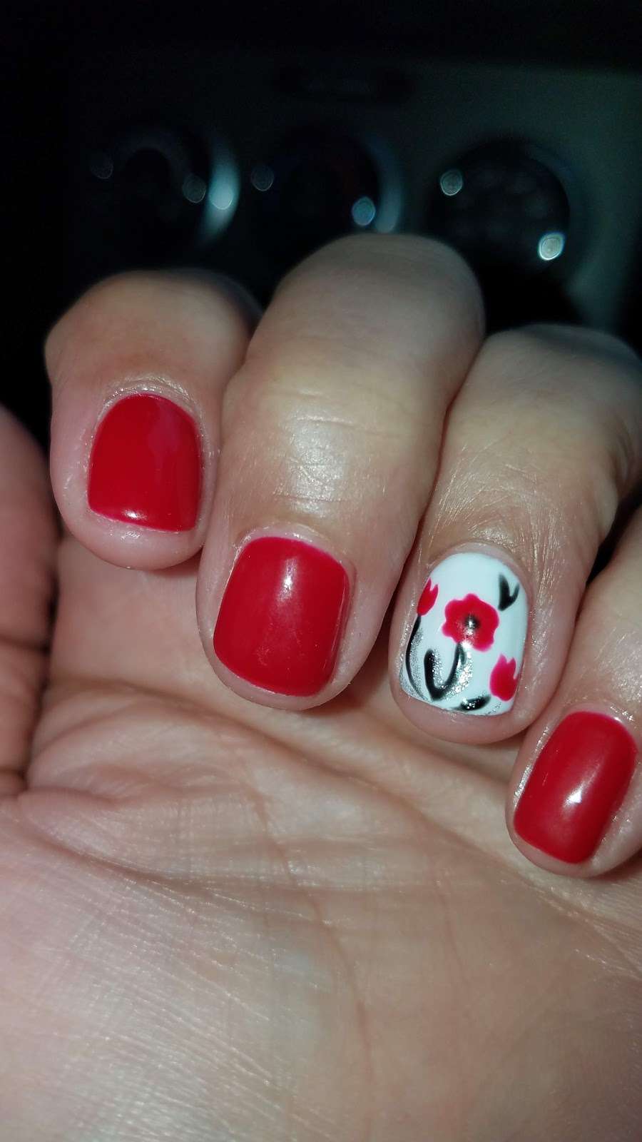 Happy Nails | 378 N Main St, Doylestown, PA 18901, USA | Phone: (215) 340-5388