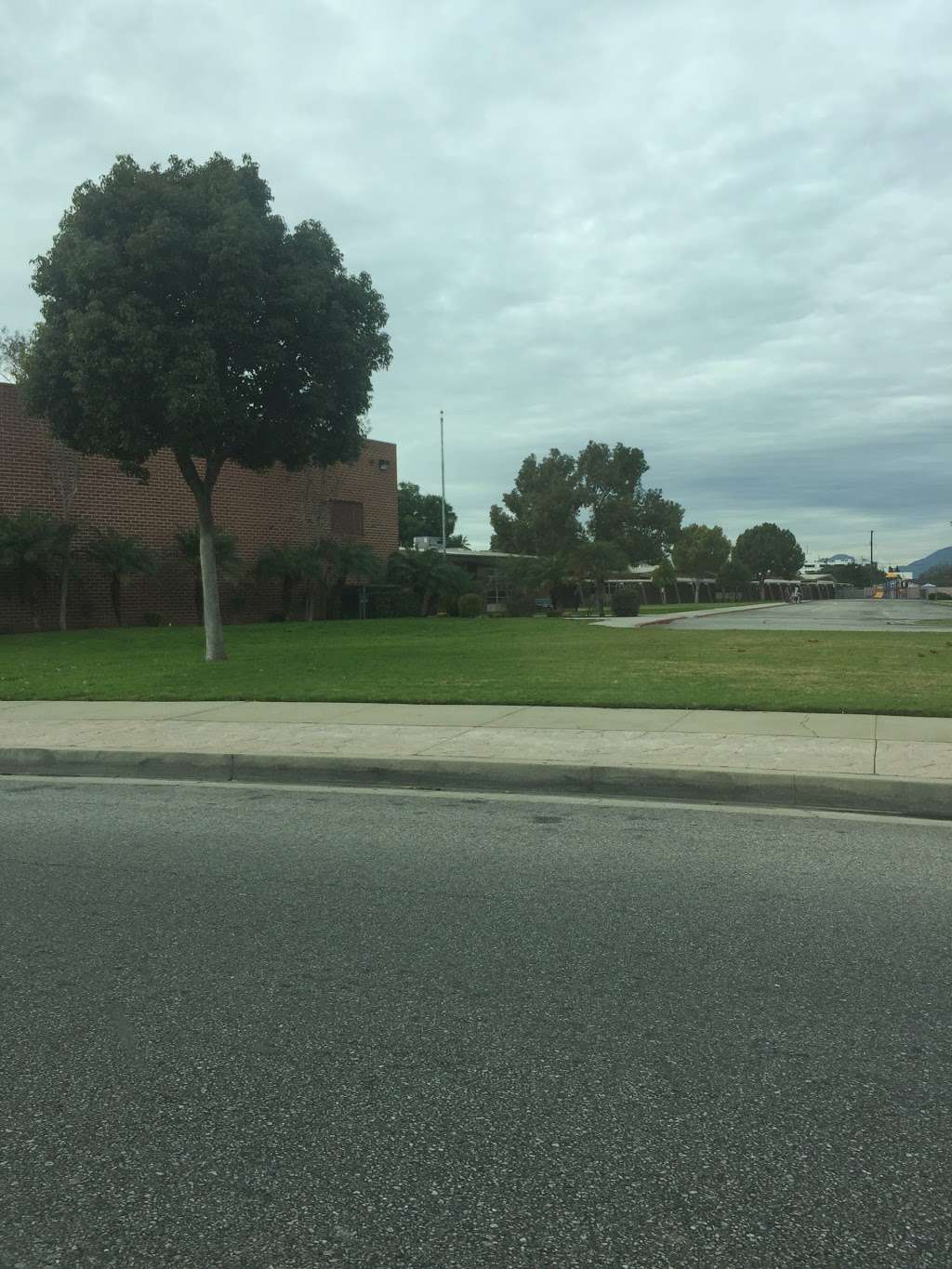 Wescove Elementary School | 1010 W Vine Ave, West Covina, CA 91790 | Phone: (626) 939-4870