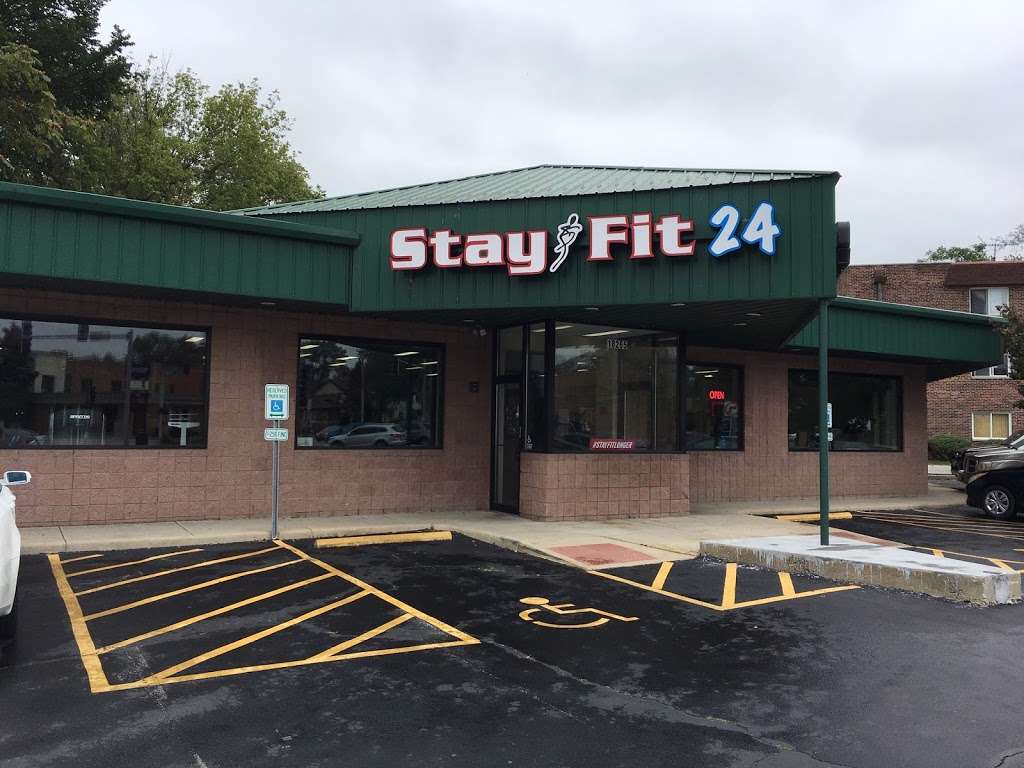 Stay Fit 24 | 18265 Dixie Hwy, Homewood, IL 60430 | Phone: (708) 332-2424