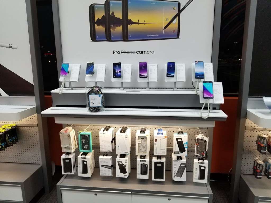 AT&T Store | 9925 W Camelback Rd Ste 103, Phoenix, AZ 85037, USA | Phone: (623) 772-8443