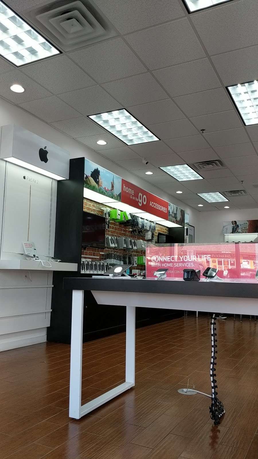 Verizon Wireless | 420 Montauk Hwy, West Islip, NY 11795, USA | Phone: (631) 669-4888