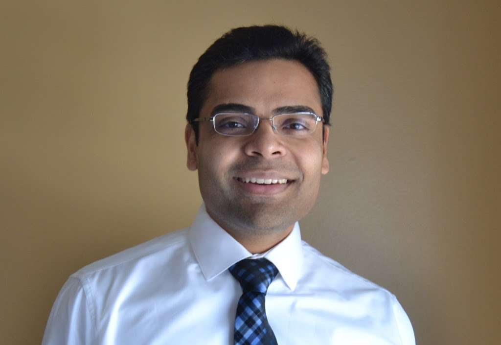 Rakesh Nambiar, PT | 300 Holmes Ave, Clarendon Hills, IL 60514, USA | Phone: (630) 487-1078