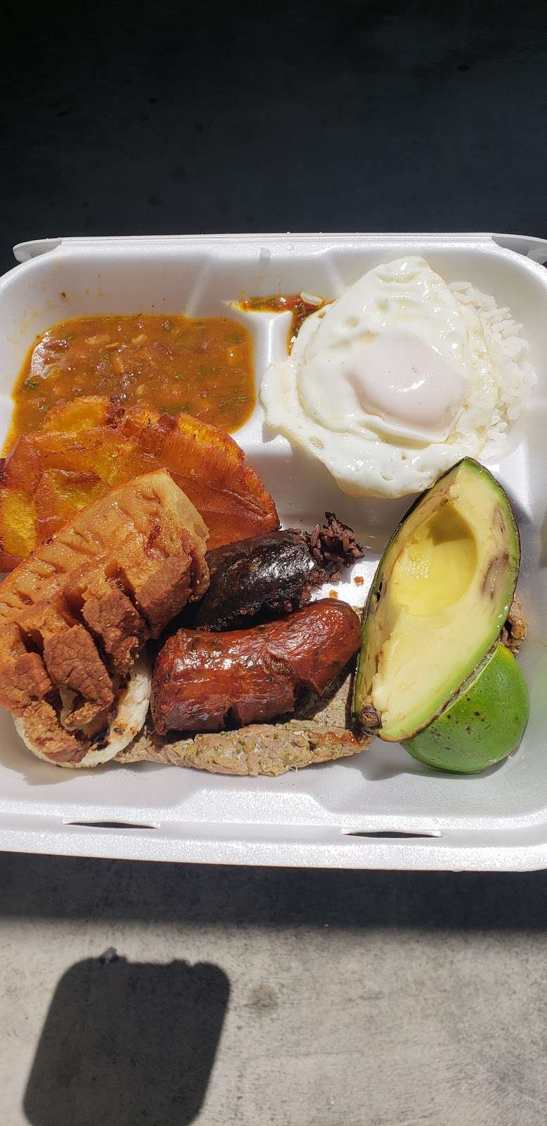 Colombian Delicatessen | 14329 Hawthorne Blvd, Lawndale, CA 90260 | Phone: (310) 970-1092