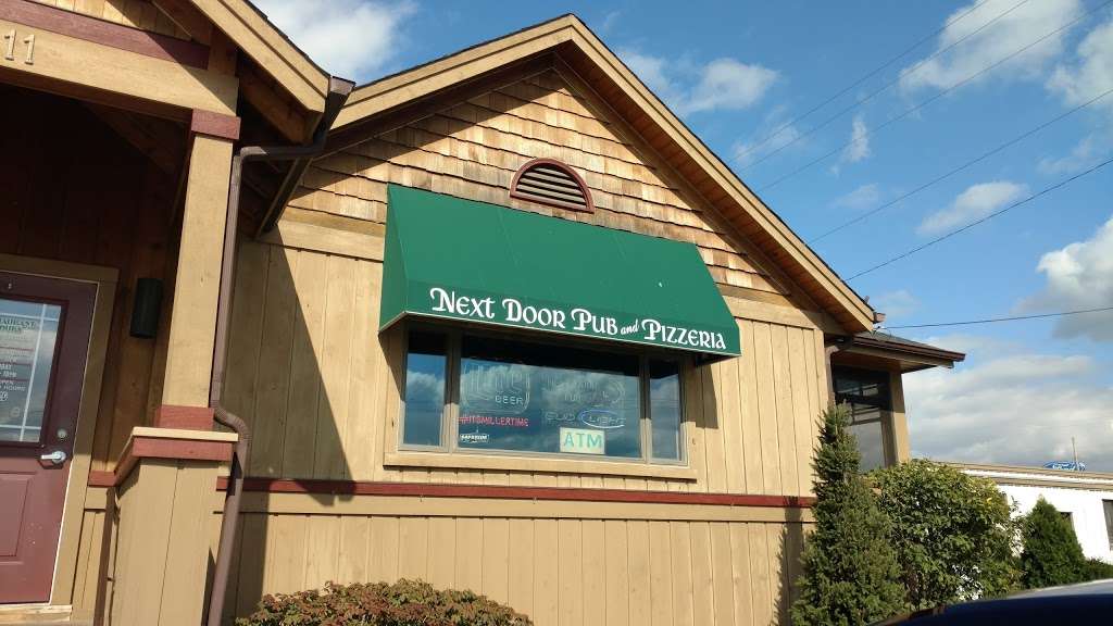 Next Door Pub & Pizzeria | 411 Interchange N, Lake Geneva, WI 53147, USA | Phone: (262) 248-9551