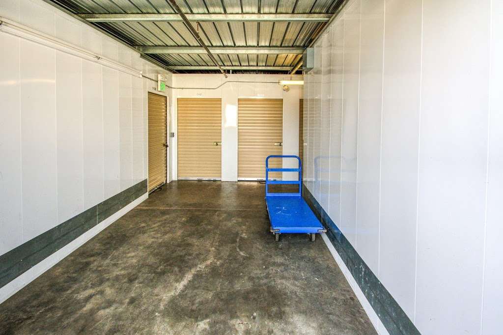 Point Richmond Self Storage | 300 W Ohio Ave, Richmond, CA 94804, USA | Phone: (510) 478-9065