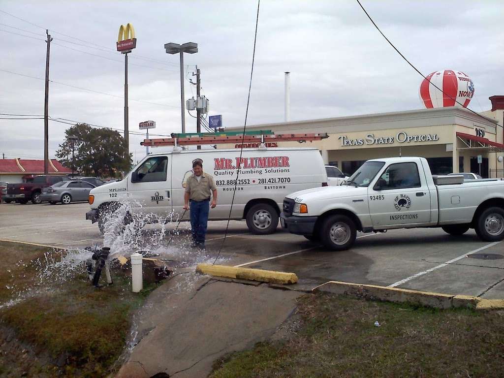 Mr. Plumber Quality Solutions | 15607 E Freeway Service Rd, Channelview, TX 77530 | Phone: (713) 455-1896