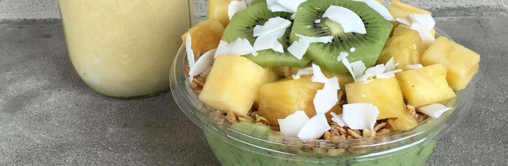 Frutta Bowls | 2231 US Highway 9 North, Howell, NJ 07731, USA | Phone: (732) 677-2255