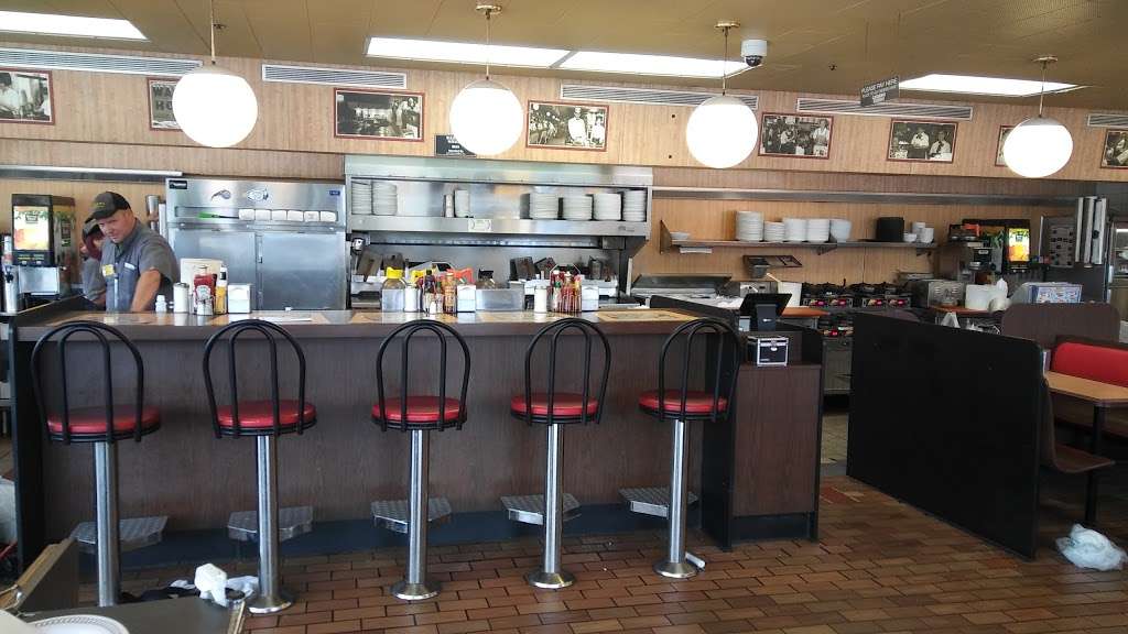 Waffle House | 12801 S Apopka Vineland Rd, Orlando, FL 32836, USA | Phone: (407) 239-6444