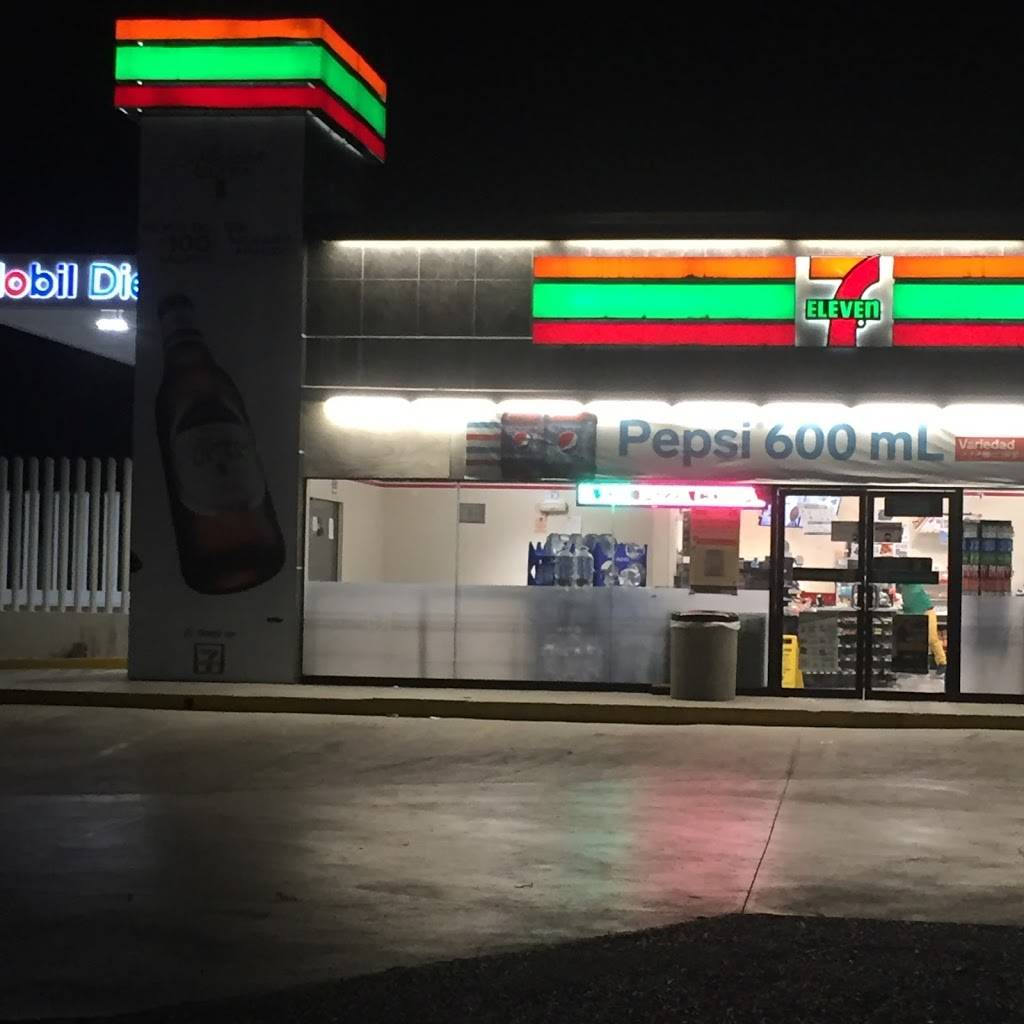 Pemex | Carret.Monterrey-Nvo.Laredo Km.207+682, 70 L.Izq, 88000 Nuevo Laredo, Tamps., Mexico | Phone: 800 736 3900