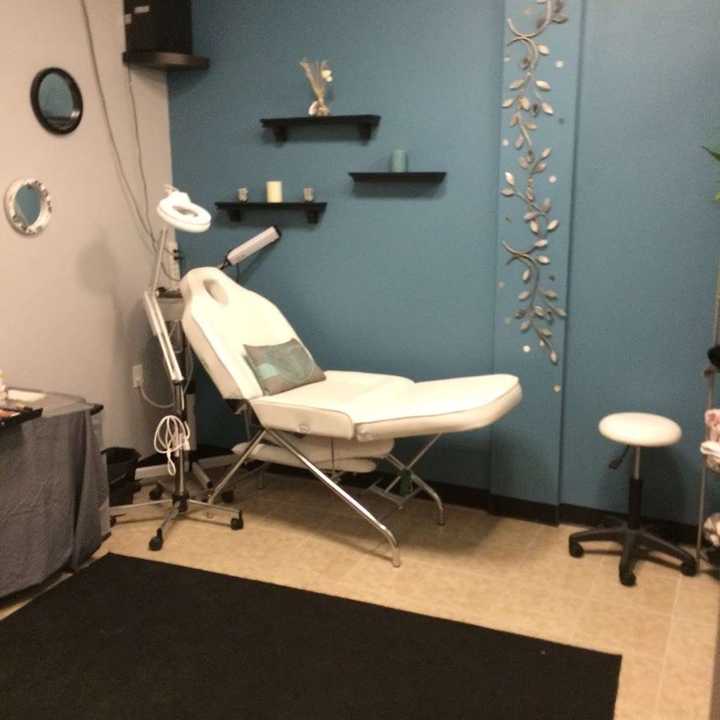 4Ever Young Unisex Salon Incorporated | 50 NY-17K, Newburgh, NY 12550, USA | Phone: (845) 565-7474