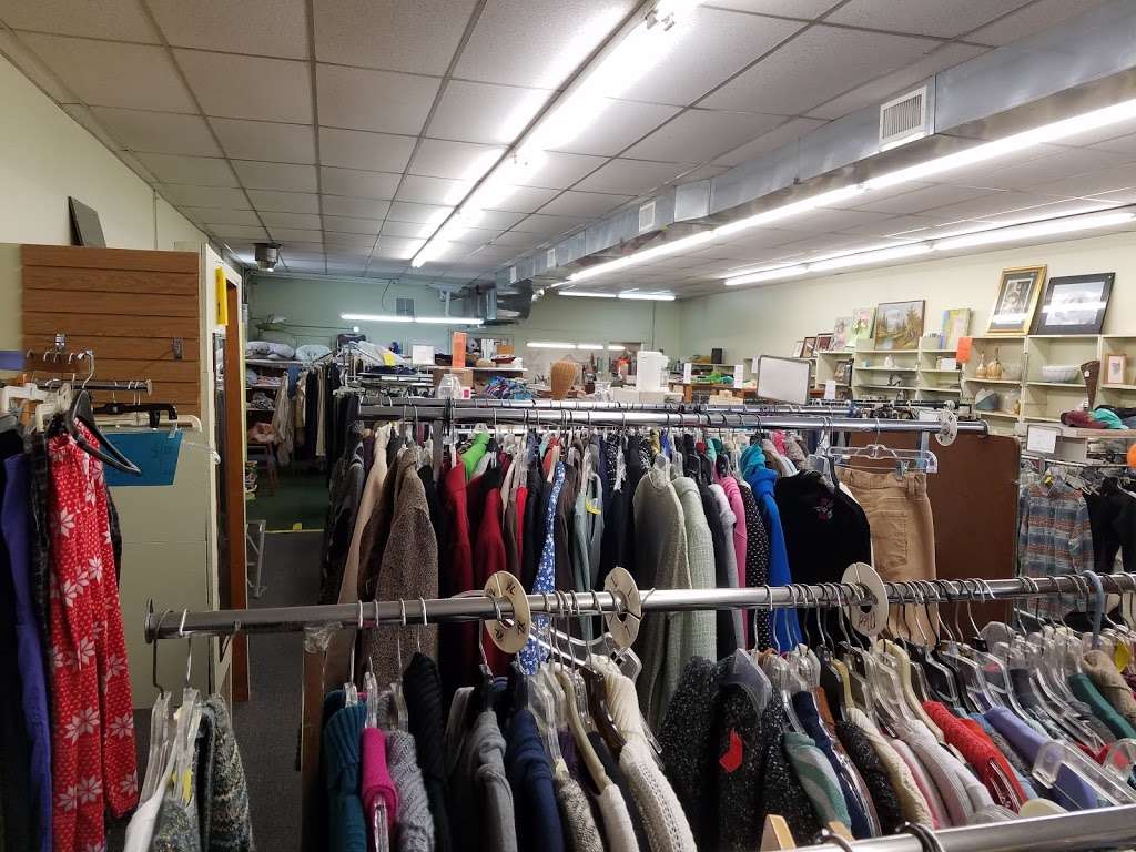 Troost39 Thrift Store | 1232, 3922 Troost Ave, Kansas City, MO 64110 | Phone: (816) 531-5485