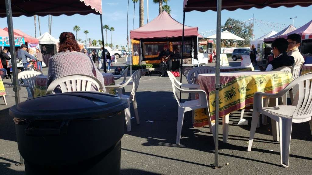 Farmers Market | 8000-8092 La Palma Ave, Buena Park, CA 90620 | Phone: (562) 449-9299