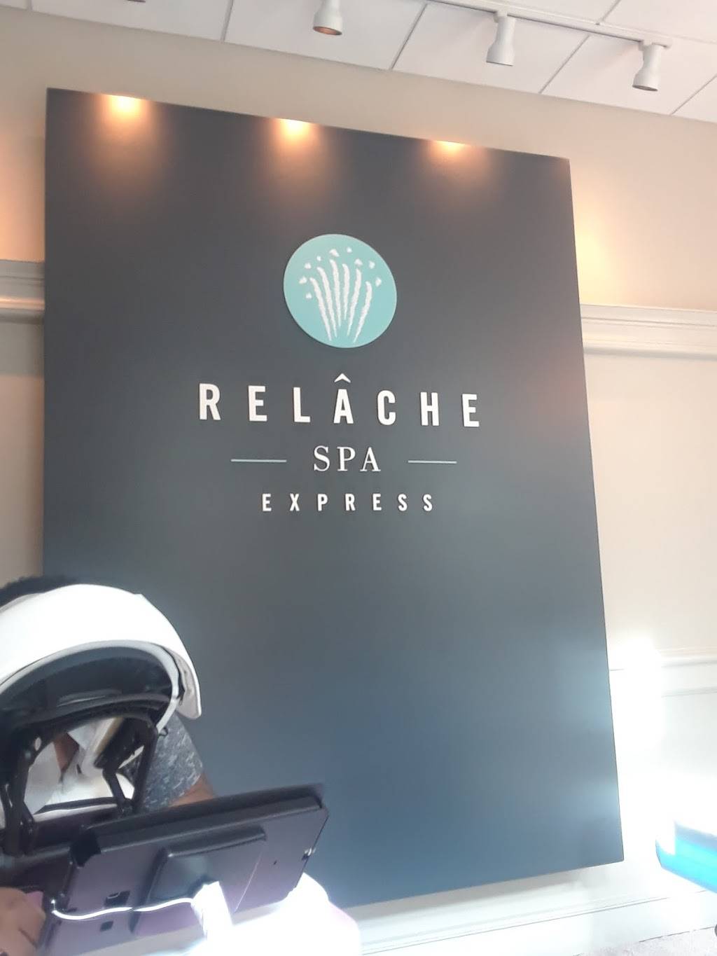 Relâche Spa at Gaylord Opryland Resort | 2800 Opryland Dr, Nashville, TN 37214, USA | Phone: (615) 458-1772