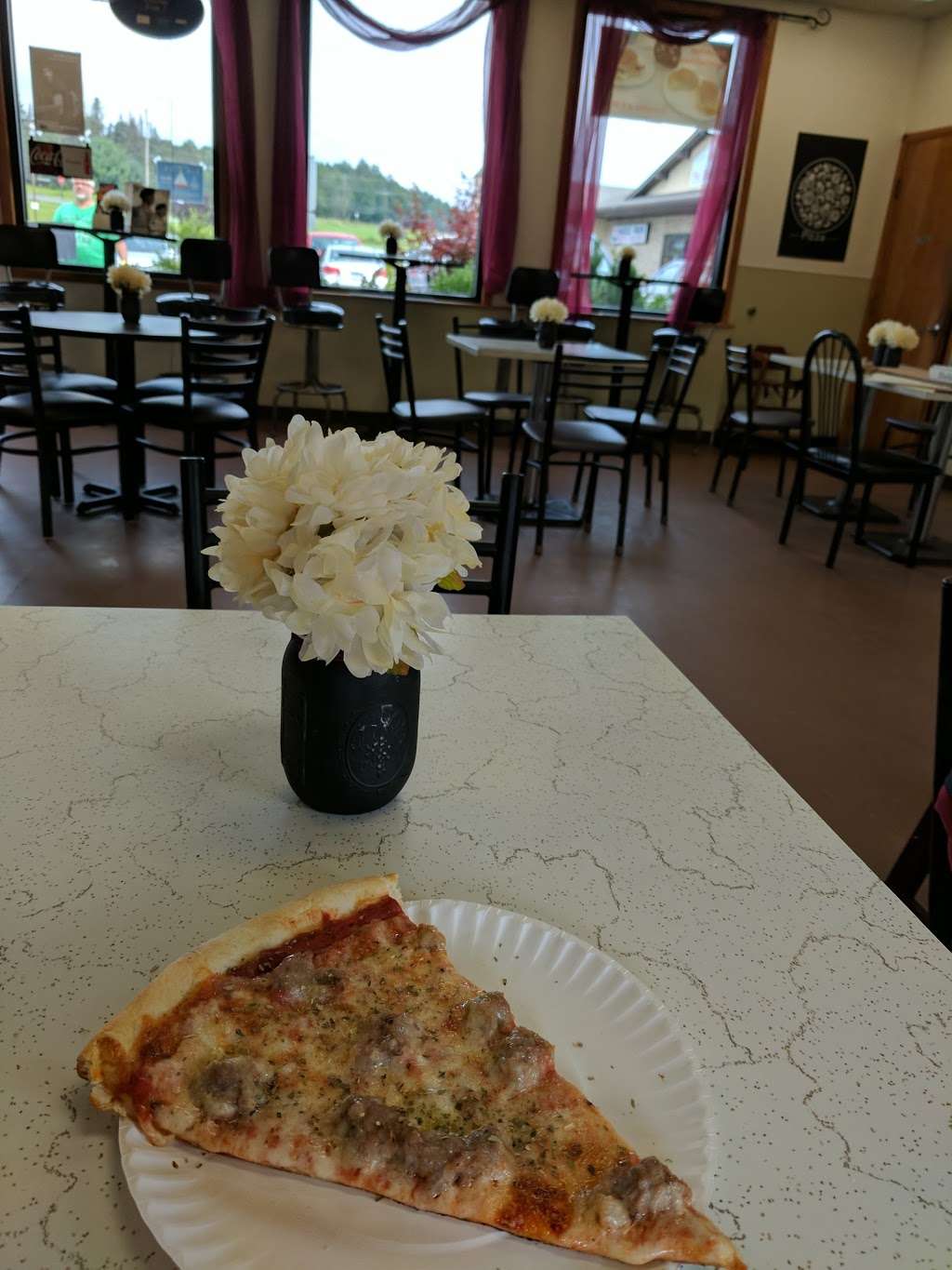Gaglianos Pizza | 2809 PA-903, Albrightsville, PA 18210 | Phone: (570) 722-4686
