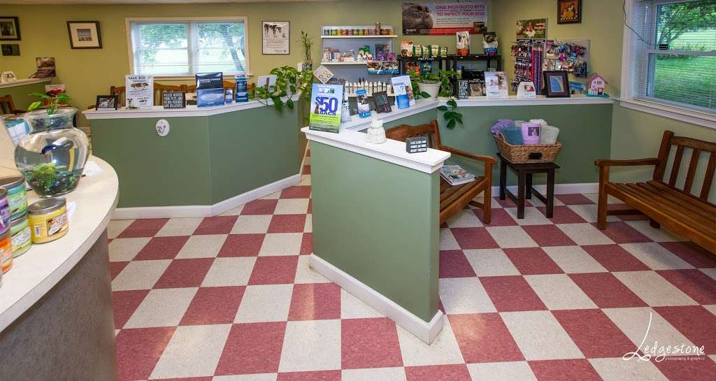 McConnellsburg Veterinary Clinic | 163 Reservoir Rd, Mcconnellsburg, PA 17233, USA | Phone: (717) 485-3552