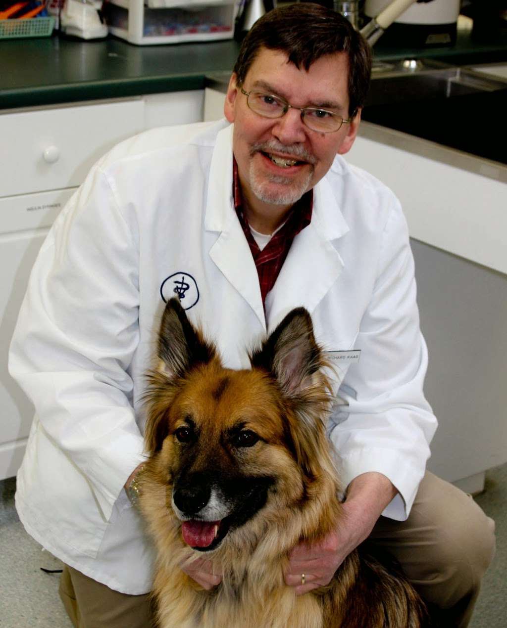 Mercy Animal Hospital: Kaas Richard E DVM | 81 Daniel Webster Hwy, Merrimack, NH 03054, USA | Phone: (603) 882-0087