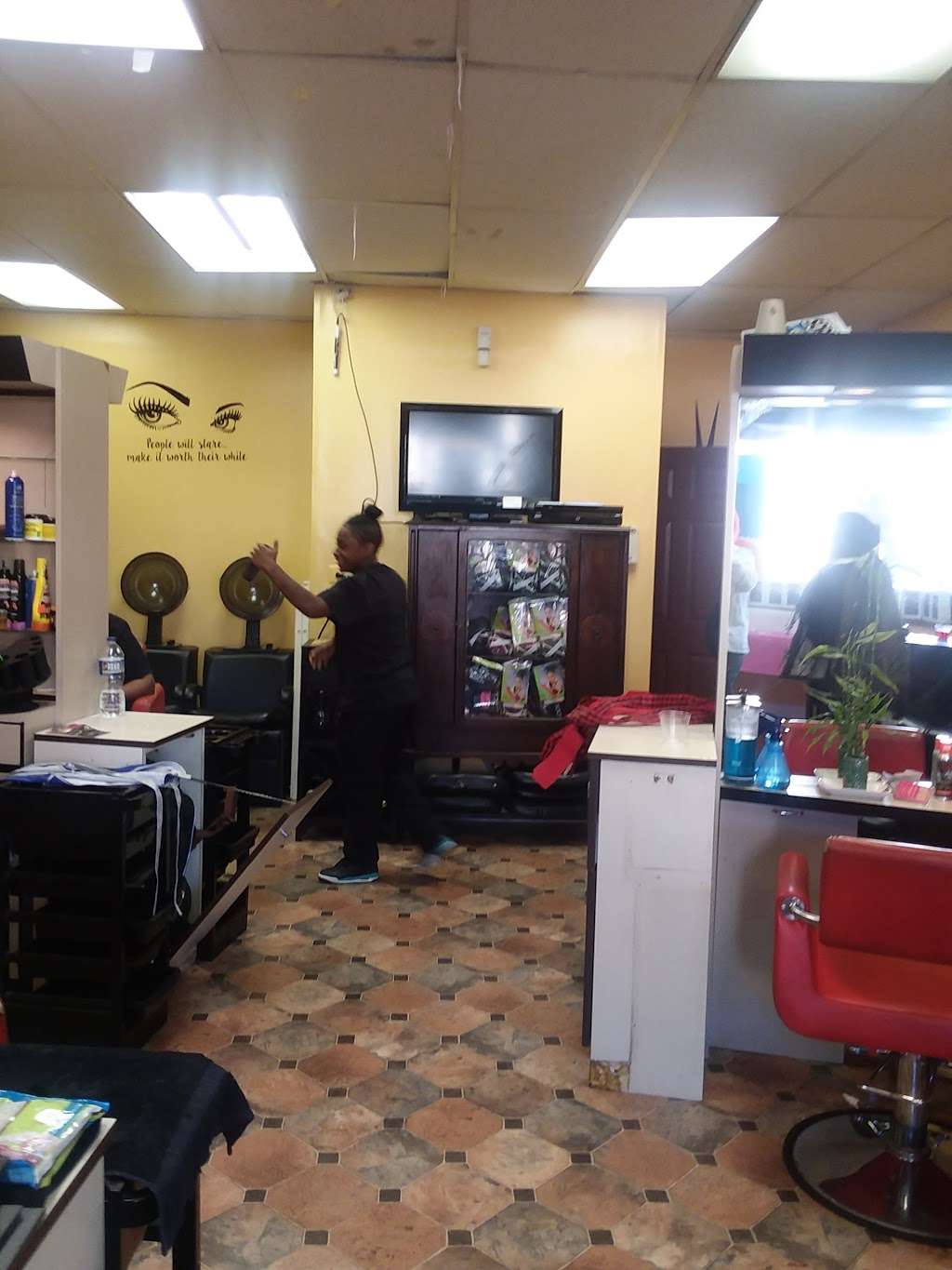 Dynamite Braids Hair Salon & Spa | 7047 Frankford Ave, Philadelphia, PA 19135, USA | Phone: (215) 715-9839