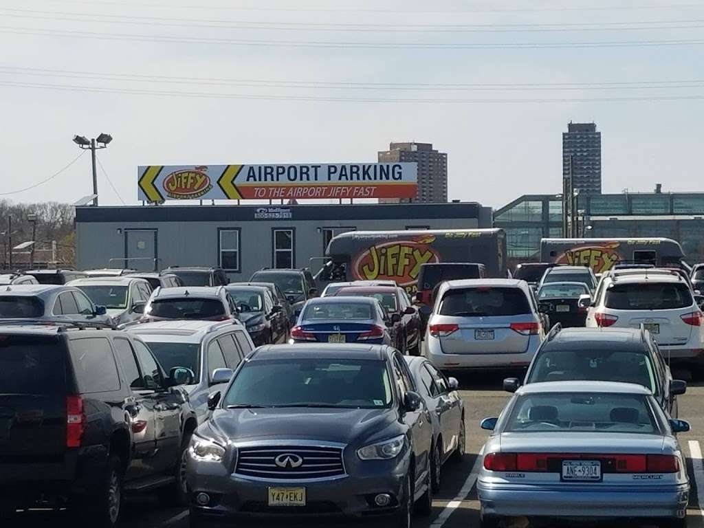 Jiffy Newark Airport Parking | 146 Haynes Ave, Newark, NJ 07114, USA | Phone: (973) 242-0999