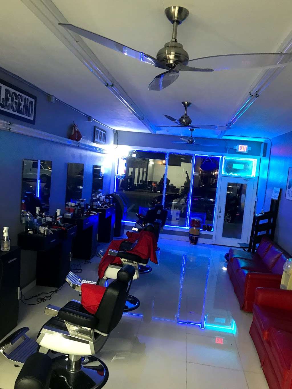 Kensy’s Barbershop | 1216 Normandy Dr, Miami Beach, FL 33141, USA | Phone: (786) 202-2261