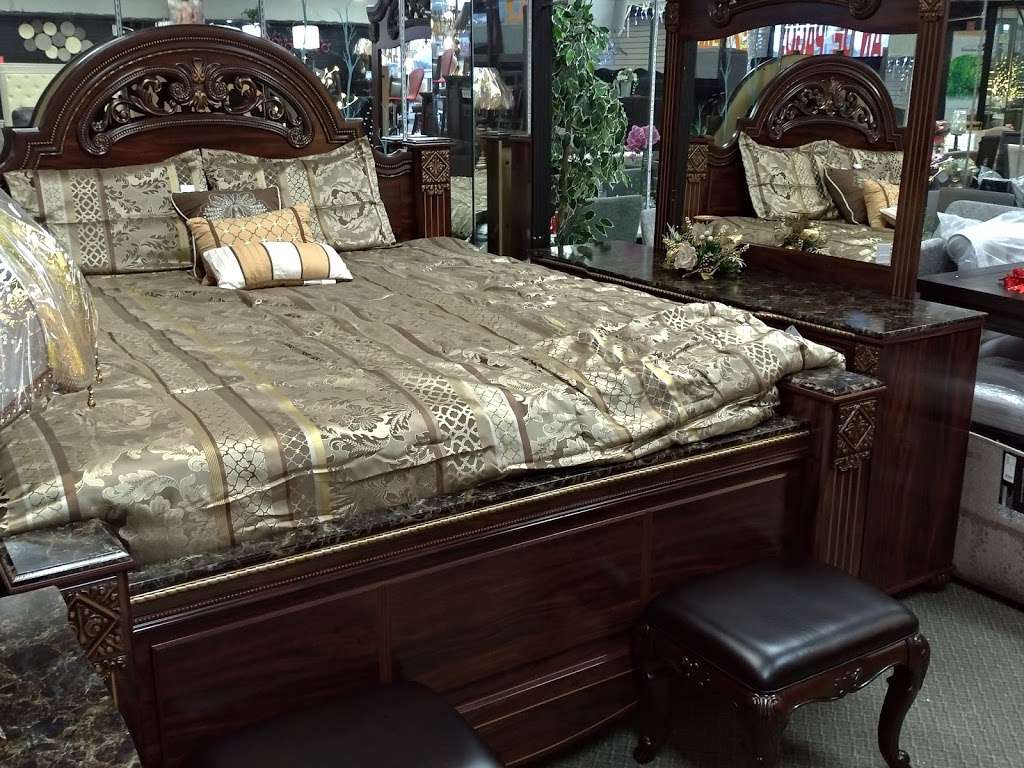 Room to Room Furniture | 1996 Cypress Creek Pkwy, Houston, TX 77090, USA | Phone: (281) 781-8078