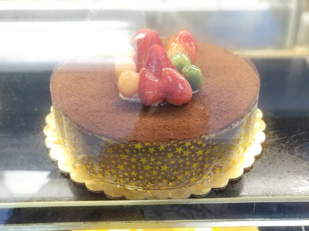 Cathys Bakery | 708 E Las Tunas Dr C, San Gabriel, CA 91776, USA | Phone: (626) 451-0101