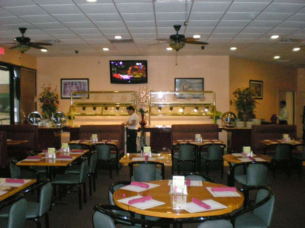 Taj Indian Restaurant | 5808, 15895 North Fwy, Houston, TX 77090, USA | Phone: (281) 874-6800