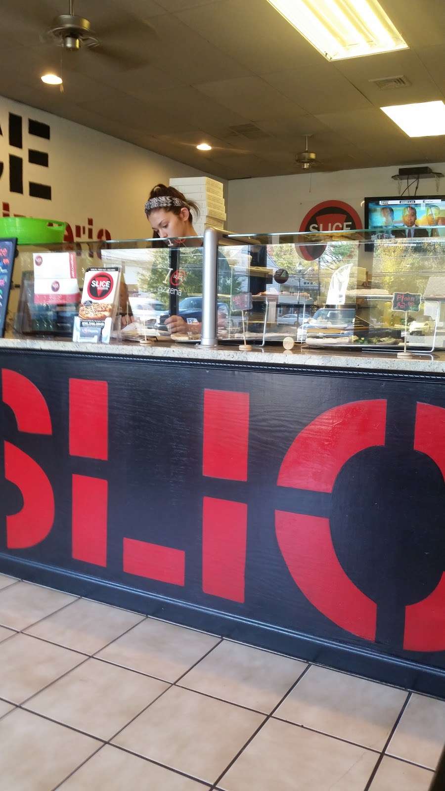 Slice Pizzeria | 653 Clements Bridge Rd, Barrington, NJ 08007, USA | Phone: (856) 546-0949