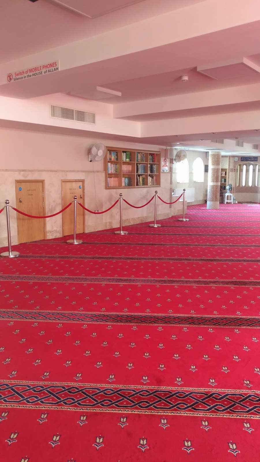Muslim Community Centre | 175A Plashet Grove, London E6 1BX, UK | Phone: 020 8552 6133