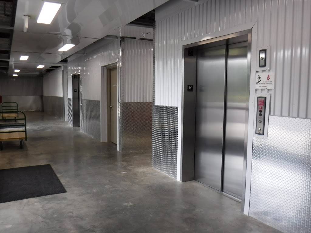 Coolbox Self Storage | 4590 Overton Rd, Birmingham, AL 35210, USA | Phone: (205) 957-0924