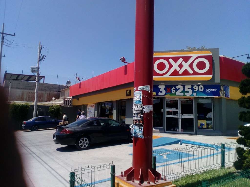 OXXO | Sinaloa 3597, Campestre Murua, 22455 Tijuana, B.C., Mexico