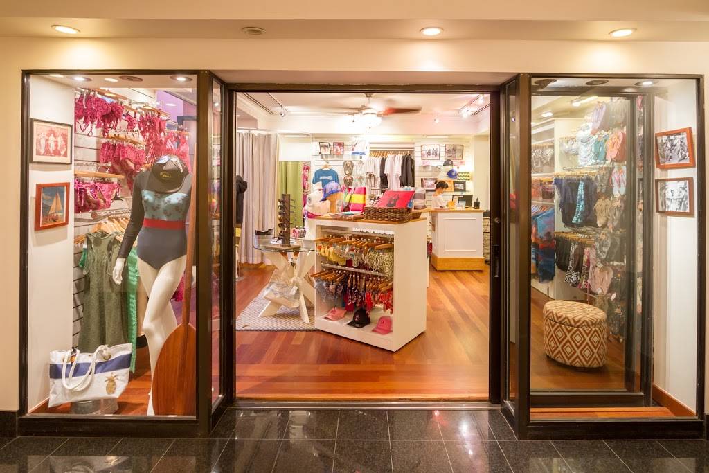 Waikiki Beachboy | Royal Hawaiian Luxury Collection, 2259 Kalakaua Ave Shop 7, Honolulu, HI 96815, USA | Phone: (808) 922-2223