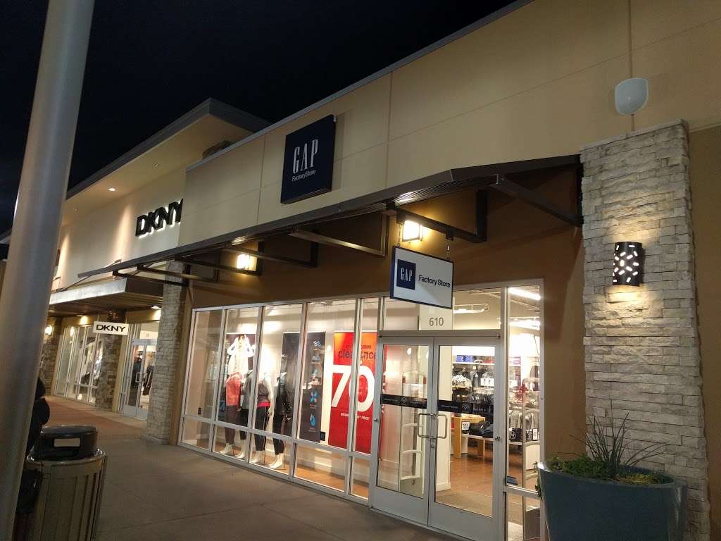 Gap Factory | 4976 Premium Outlets Way Suite 610, Chandler, AZ 85226, USA | Phone: (480) 639-1798