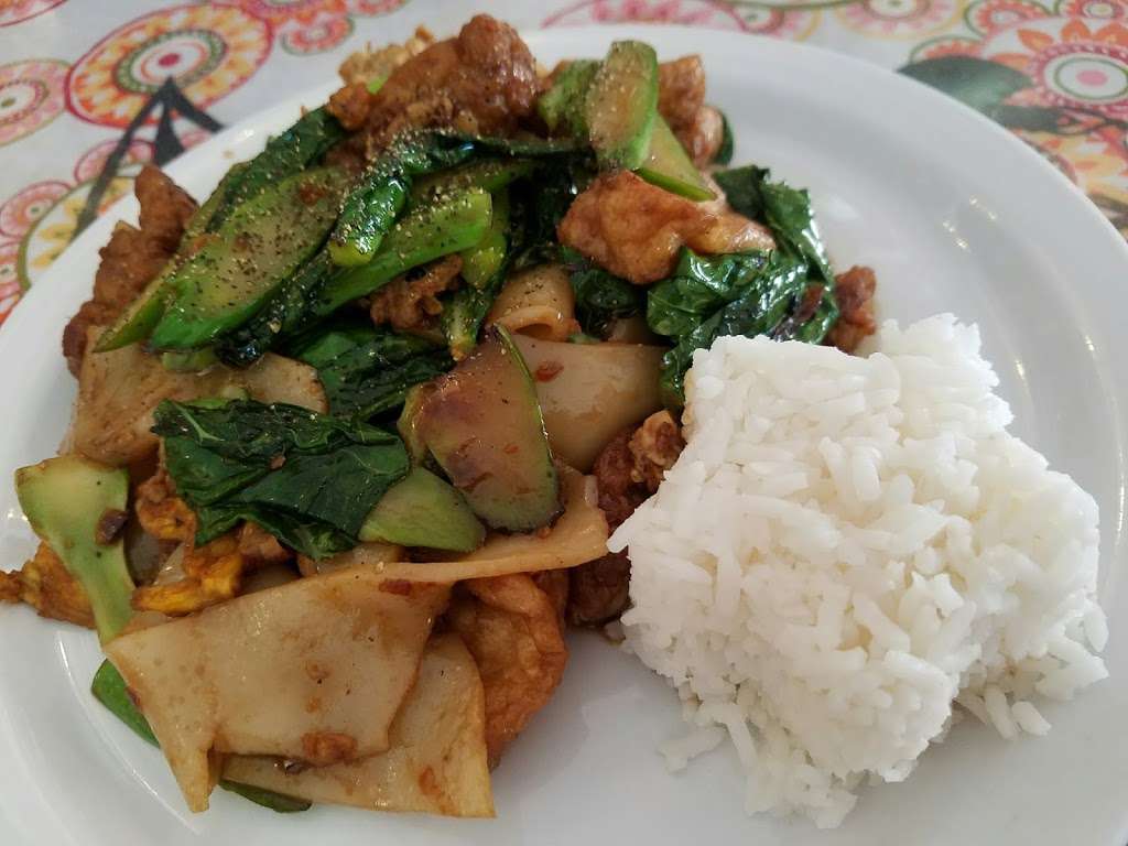 Chokchai Thai Food | 6824 Harford Rd, Baltimore, MD 21234, USA | Phone: (410) 426-3244