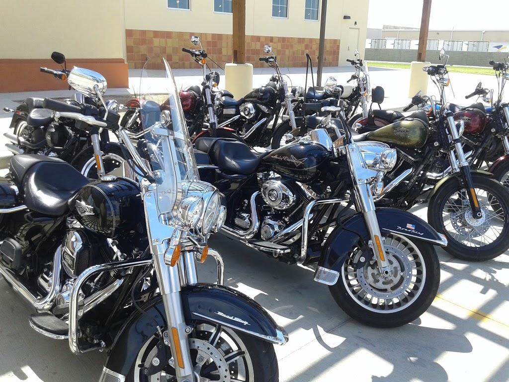 Laredo Harley-Davidson | 418 Crossroads Loop, Laredo, TX 78045, USA | Phone: (956) 717-8763
