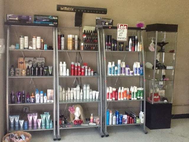 Techniques Hair & Nail Sln | 1011 W County Line Rd, Hatboro, PA 19040, USA | Phone: (215) 675-9697