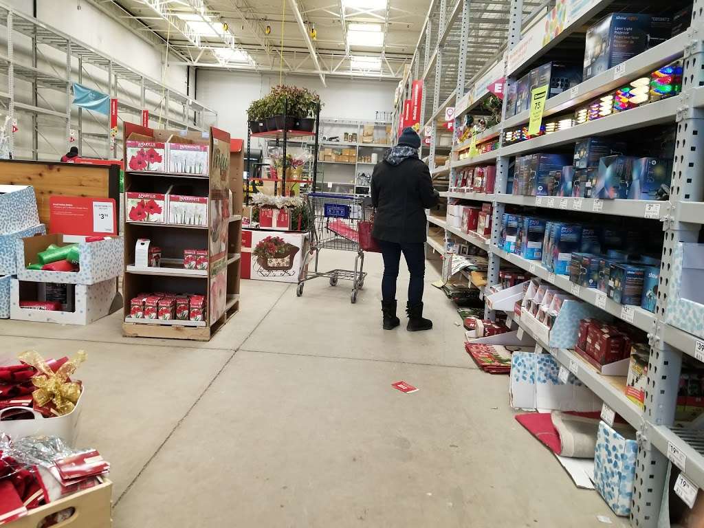 Lowes Home Improvement | 501 Arena Hub Plaza, Wilkes-Barre Township, PA 18702, USA | Phone: (570) 822-7100