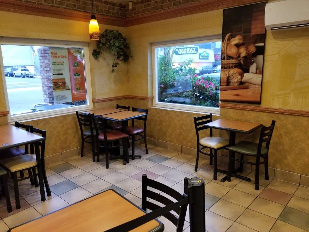 Subway | 876 Seacoast Dr, Imperial Beach, CA 91932, USA | Phone: (619) 575-6961