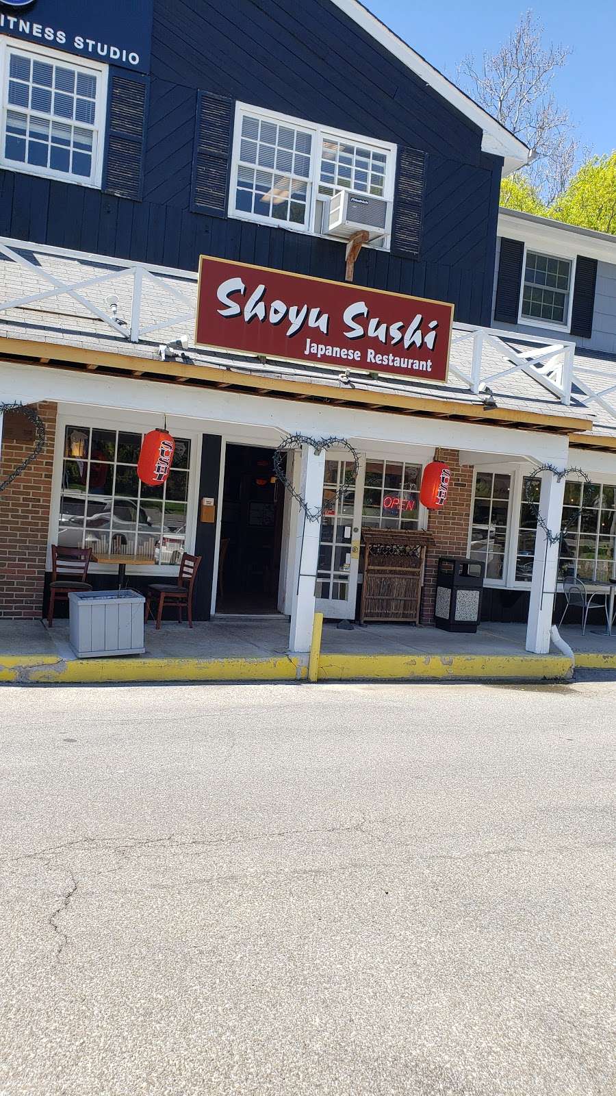 Shoyu Sushi Scarsdale | 1489 Weaver St, Scarsdale, NY 10583, USA | Phone: (914) 723-9090