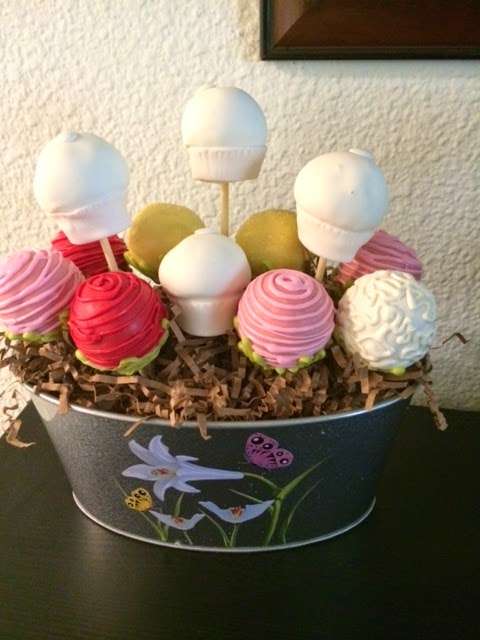 Densonios Cake Pops | 28770 Calle De La Paz Dr, Valencia, CA 91354, USA | Phone: (818) 517-4292