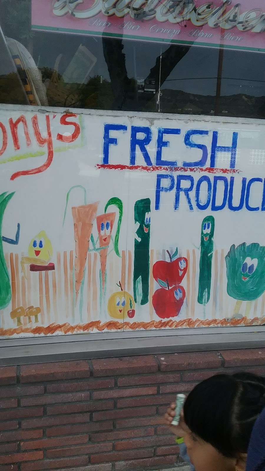 Tonys Sandwiches and Market | 2813 N Glenoaks Blvd, Burbank, CA 91504, USA | Phone: (818) 846-5863