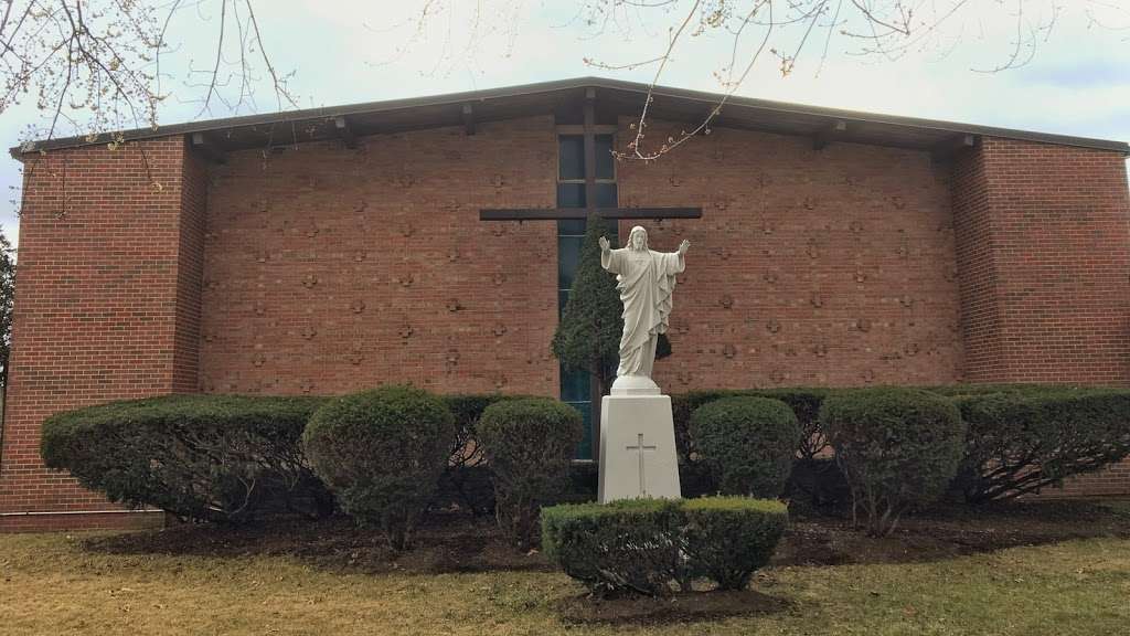 Saint Pius X Catholic Church | 4300 S Oak Park Ave, Stickney, IL 60402 | Phone: (708) 484-7951