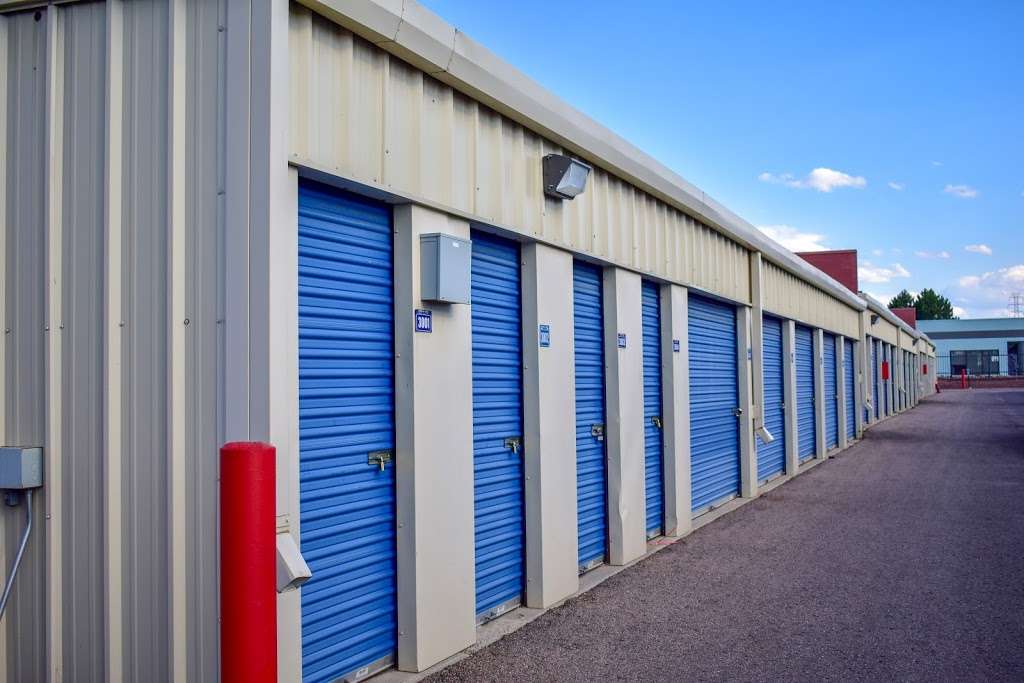 STOR-N-LOCK Self Storage - Aurora | 370 S Potomac St, Aurora, CO 80012 | Phone: (303) 557-1240