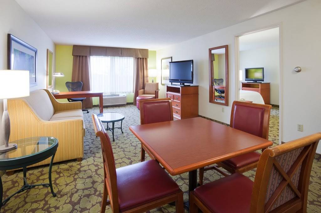 Hilton Garden Inn Minneapolis St. Paul-Shoreview | 1050 Gramsie Rd, Shoreview, MN 55126, USA | Phone: (651) 415-1956