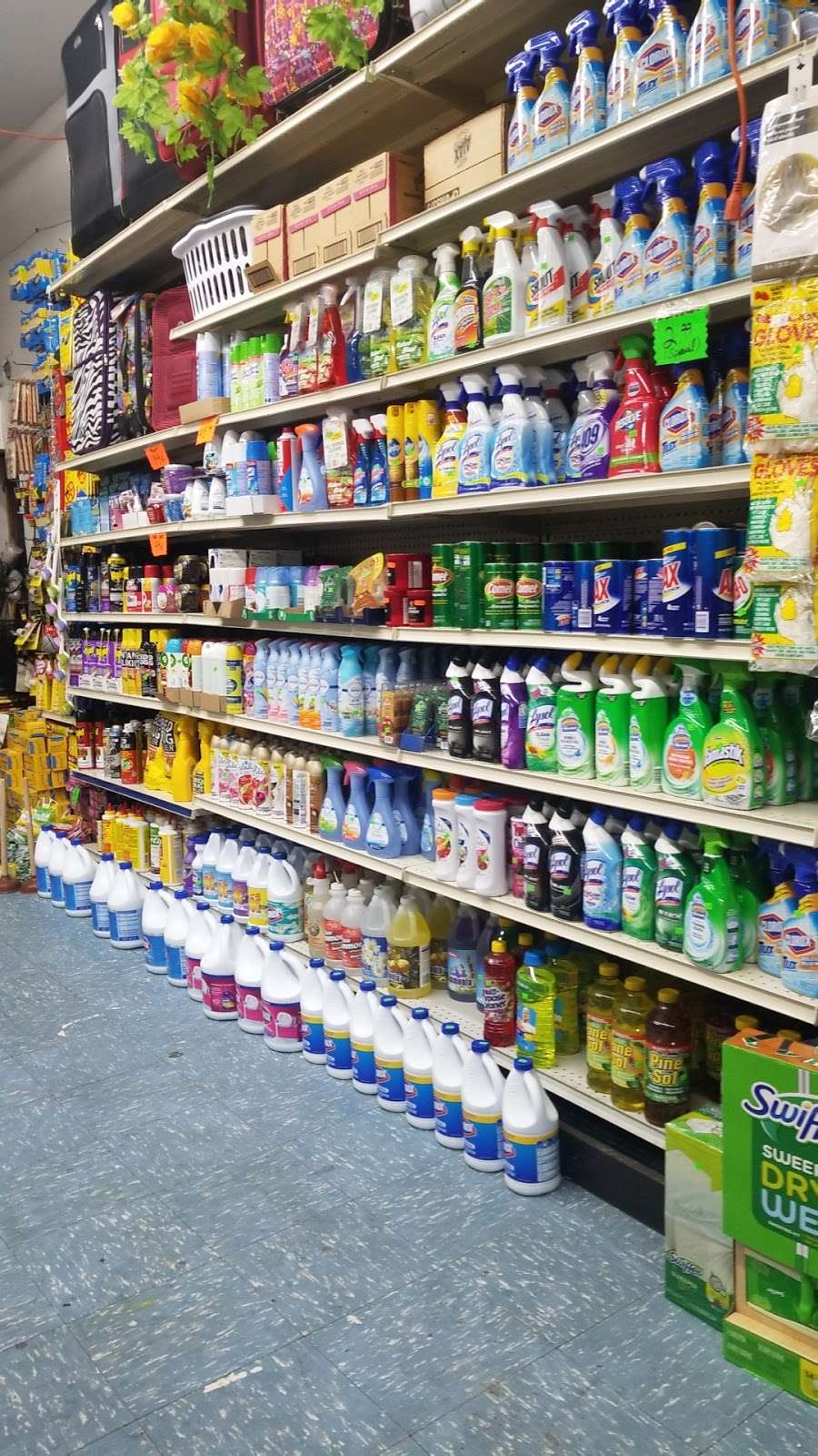 Real Discount Store | 1777 Dutch Broadway, Elmont, NY 11003, USA | Phone: (516) 673-4666