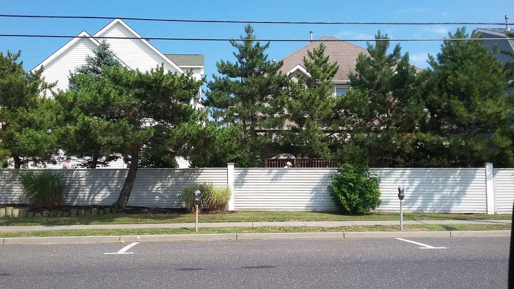 Dunes by the Ocean | 1601 Ocean Ave, Point Pleasant Beach, NJ 08742 | Phone: (732) 903-7777