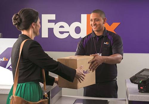 FedEx Ship Center | 7490 Commonwealth Ave, Jacksonville, FL 32220, USA | Phone: (800) 463-3339