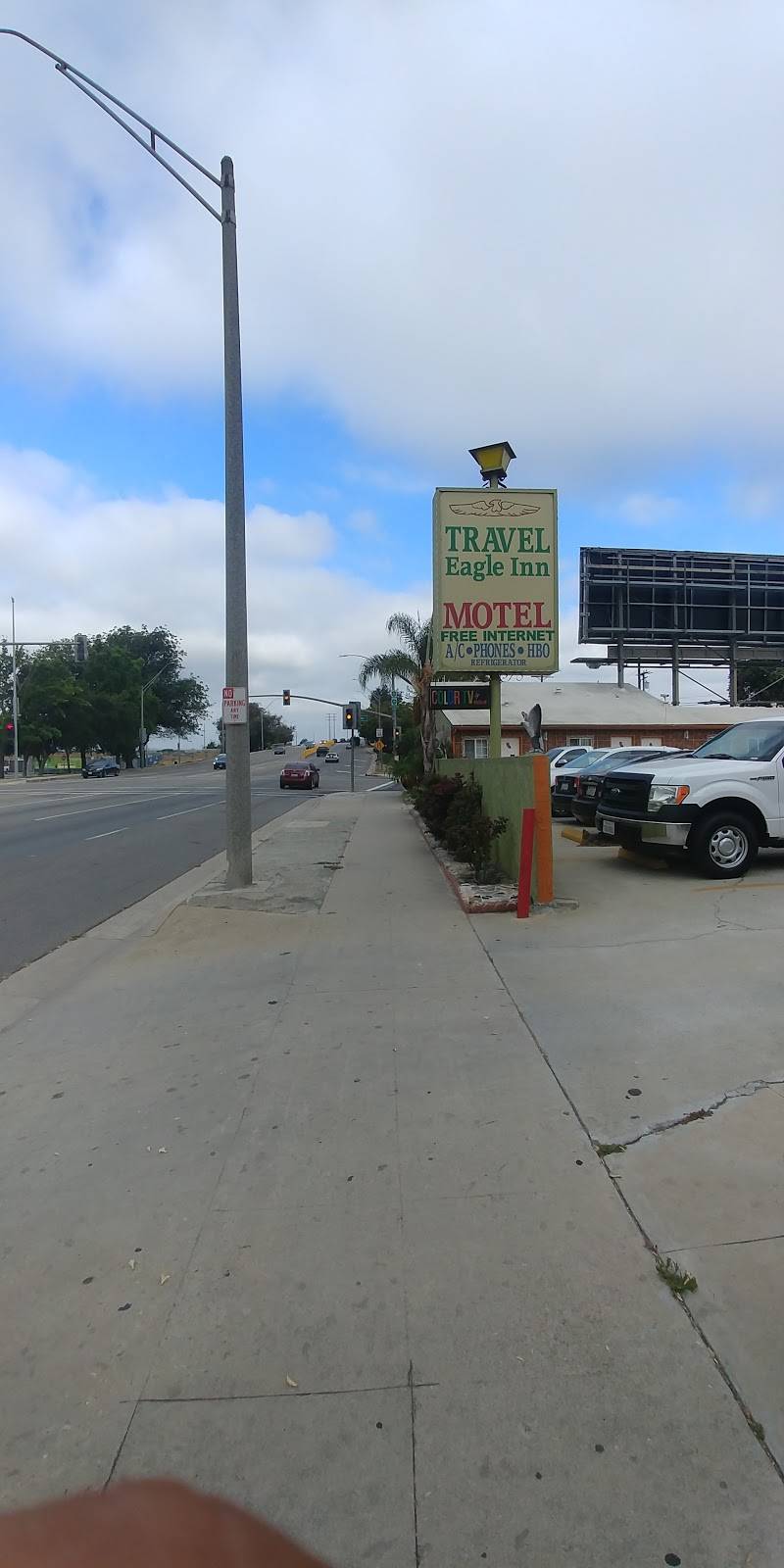 Travel Eagle Inn Motel | 809 W Pacific Coast Hwy, Long Beach, CA 90806, USA | Phone: (562) 599-7477